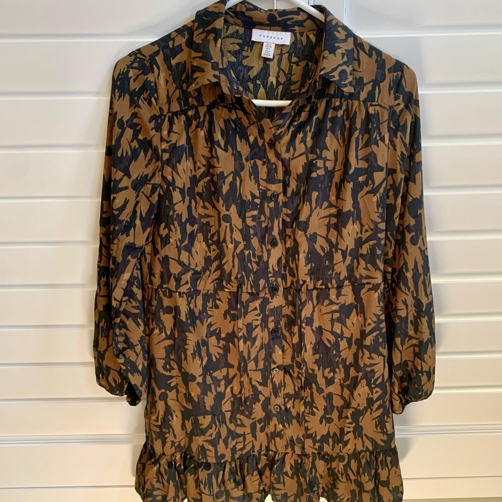 XS Top Shop dress, cinched tie waist with buttons.